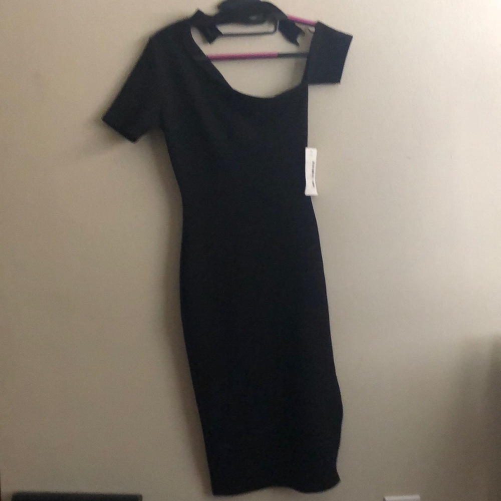 Off the shoulder maxi dress with attached choker